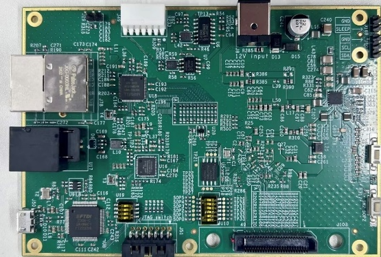 图片包括 游戏机, 电子, 电路AI 天生的内容可能不准确。。。。。。。